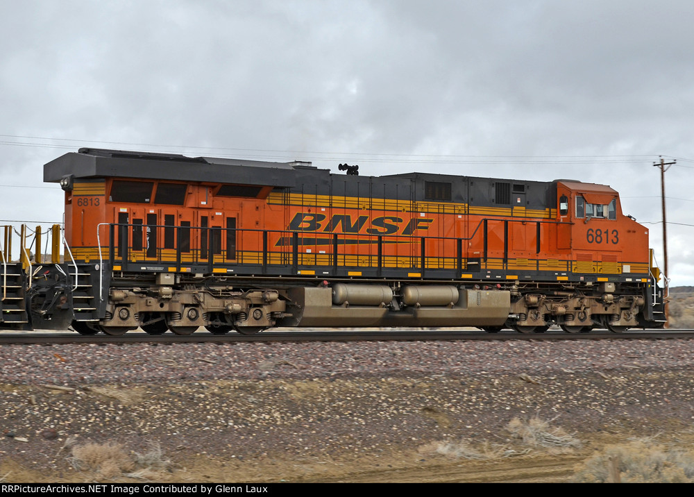 BNSF 6813